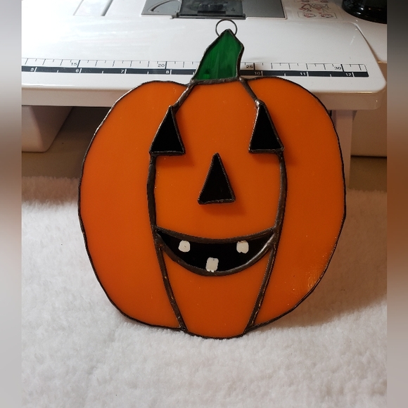 Stained Glass Pumpkin - Picture 1 of 10